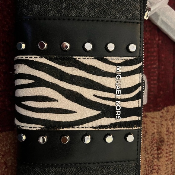 Michael Kors wallet Bag wristlet zebra stud Jet Set Double Zip Wristlet - Picture 7 of 10